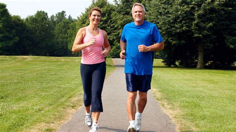 couple jogging